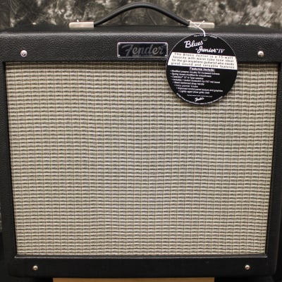 Fender Blues Junior Type PR 295 15-Watt Tube Combo Amplifier Made