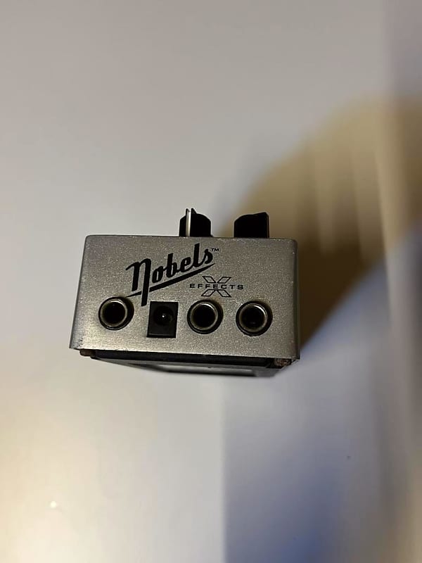 Nobels DD-800 Digital Delay | Reverb Canada