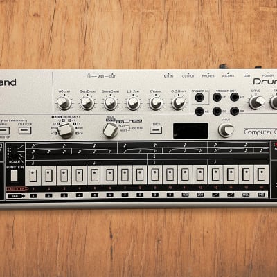 Roland TR-06 Drum Machine (Open Box)