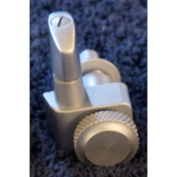Fender schaller 2025 locking tuners