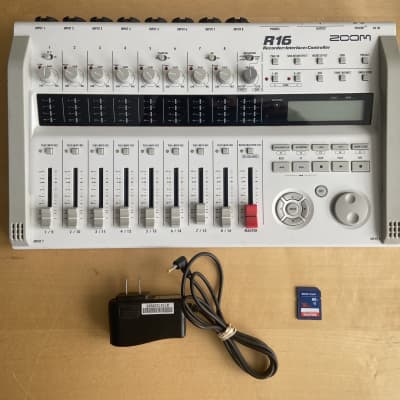 Zoom R16 USB Audio Interface / Digital Multitrack Recorder