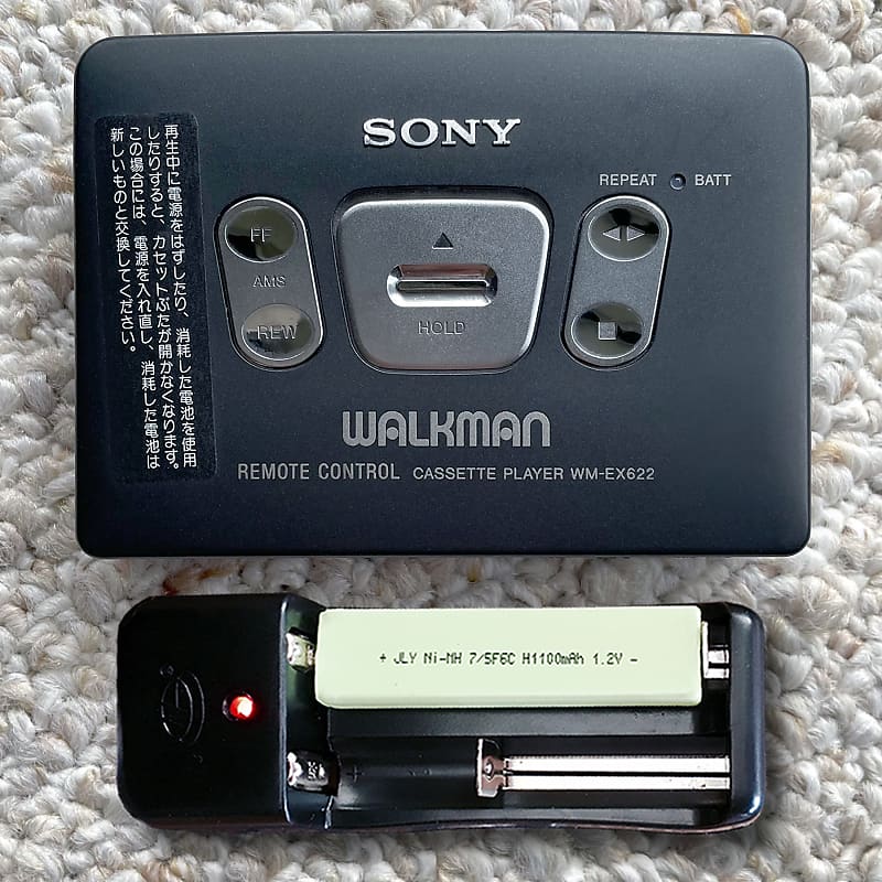 SONY EX622 Walkman Cassette Player, Excellent Black ! Working !