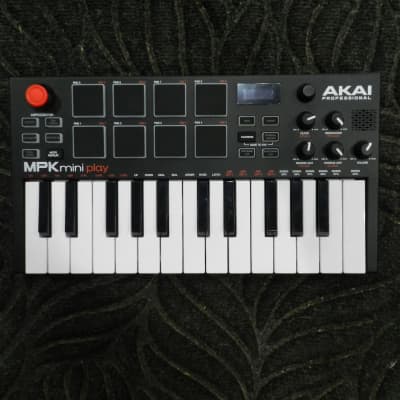 Akai MPK Mini Play