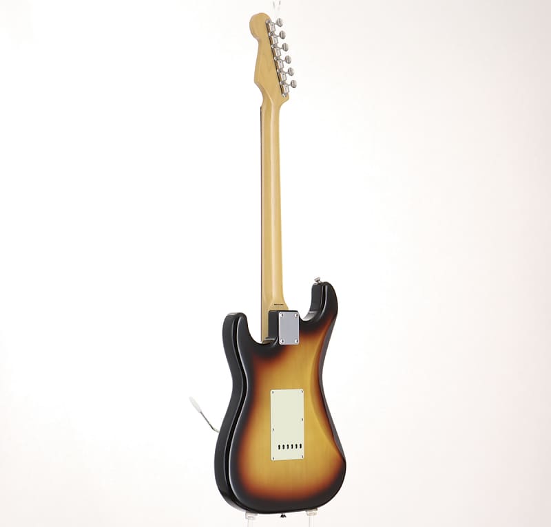 Fender Japan Exclusive Classic 60s Stratocaster 3-Tone