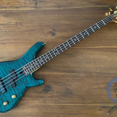 Electric Bass Guitar Yamaha Motion B MB-40H Green Quilted