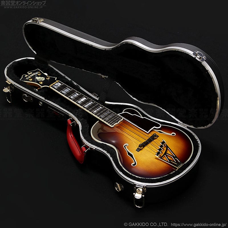 D'Angelico MU-1 SB Soprano Ukulele, Arched Solid Spruce Top & Flamed Maple  Back, Made in Japan