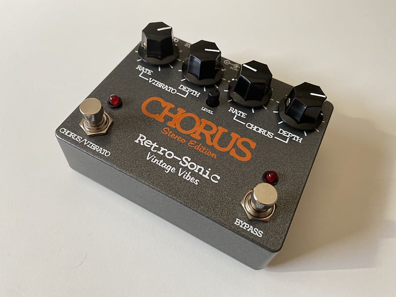 ギター Retro-Sonic Chorus Stereo Edition Retro-Sonic Chorus Stereo Edition」BOSS CE-1クローンモデルを