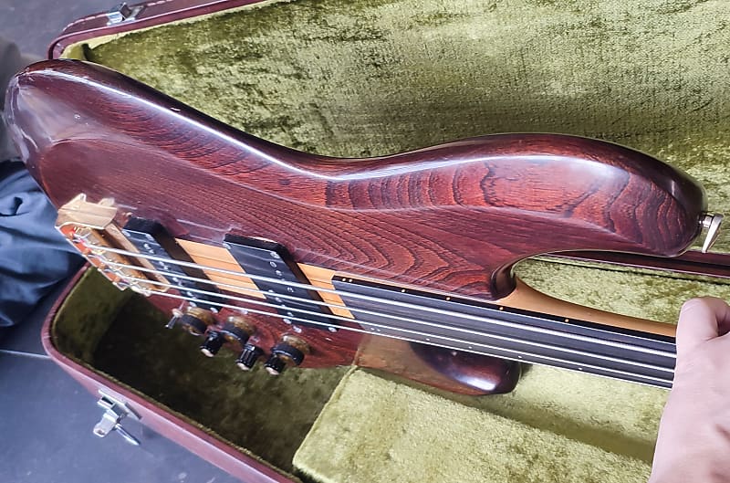 Ibanez 1979 Musician MC 940DS Fretless Bass 1979 Bass For