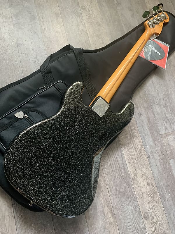 Fender J Signature Precision Bass • 2022 • JAPAN | Reverb