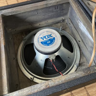 Vox Wall Speaker Cabinet • Single 10” Celestion 15-ohm 10-watt • LS-10 / V123 Grenadier III Loudspeaker Unit • Late 60s • made in England image 10