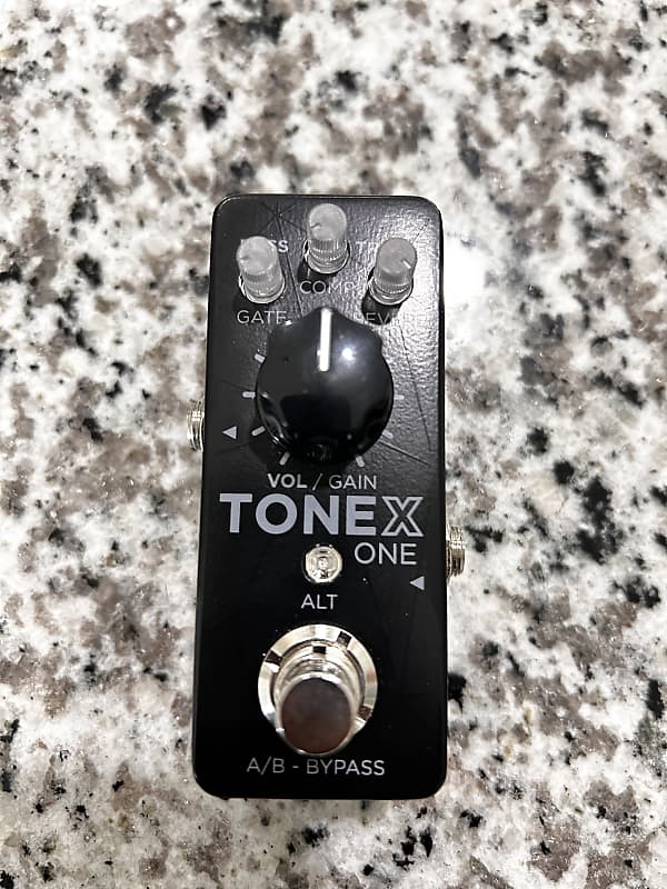 IK Multimedia ToneX One