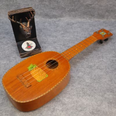 vintage kamaka pineapple s3 soprano ukulele image 2