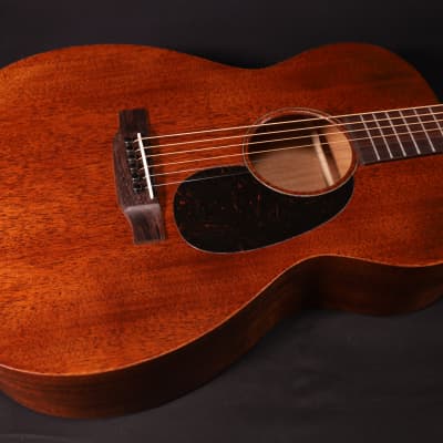 Martin 00-15M Acoustic Guitar (with Gig Bag) | Reverb
