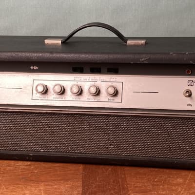 Ampeg V-4B Classic 100-Watt Tube Bass Amp Head