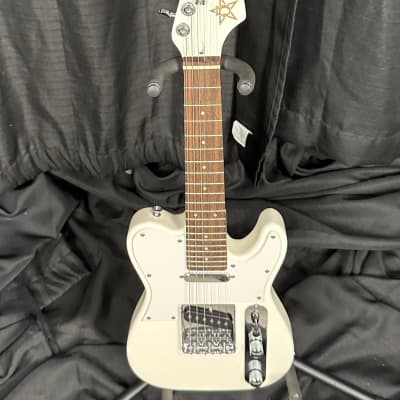 Five-Star Mini-Tele 2022-2023 - White image 5