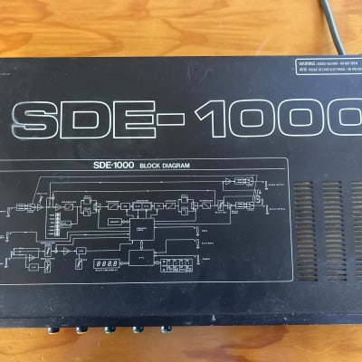 Roland SDE-1000 Digital Delay 1980s - Black
