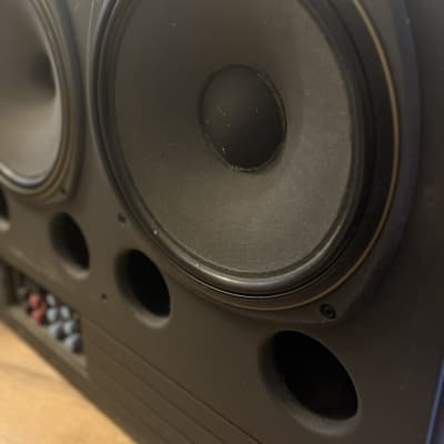 Tannoy Dual 15” Full Range Studio Monitors (Pair) - Velti shadow grey soft-texture finish. High pressure twin laminate in shadow grey with metallic speckled finish on top, bottom and sides. image 2