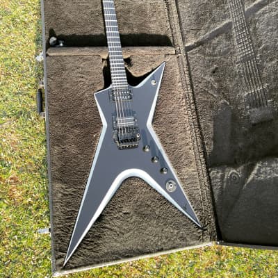 Washburn USA Dime Diamond Plate Stealth - What To Know