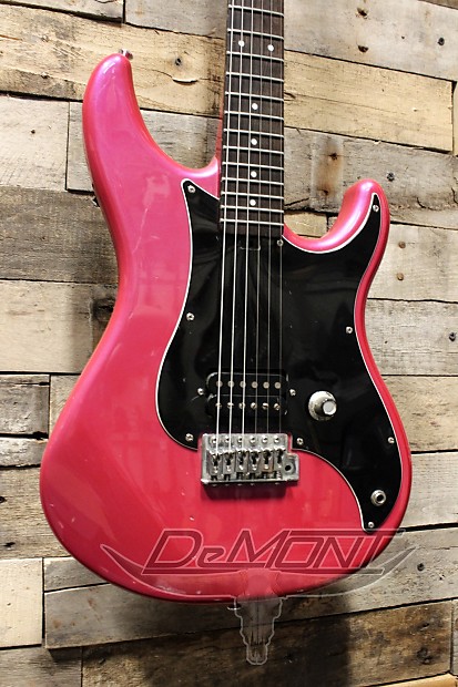 Yamaha se110 electric sales guitar
