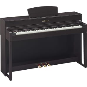Yamaha CLP-535 Clavinova 88-Key Digital Piano