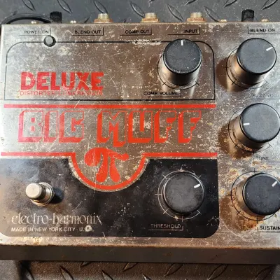 Electro-Harmonix Deluxe Big Muff Pi