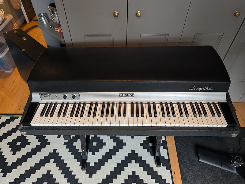 Rhodes Mark I Stage 73-Key Electric Piano (1975 - 1979) | Reverb UK