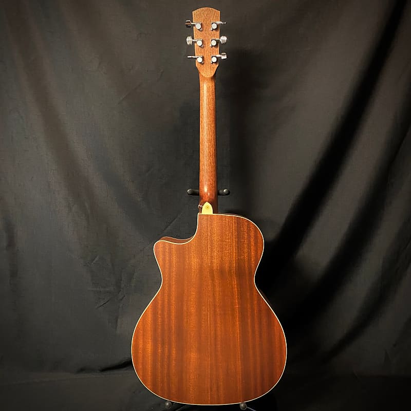 Used Alvarez RG260 CESB Acoustic Electric Guitar w/ Case