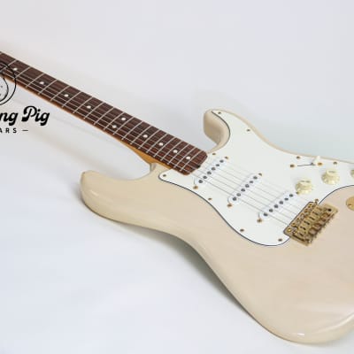 FENDER USA American Vintage Reissue Stratocaster "Mary Kaye Blonde + Rosewood" (1987) image 3