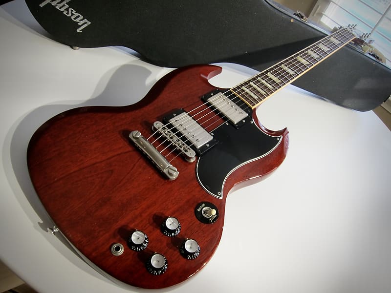 Gibson SG Standard '61 Reissue with Older Gibson Hard Case  Circa-2005-Vintage Cherry | Reverb