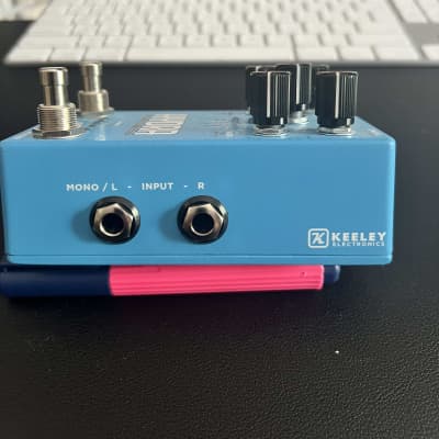 Keeley Hydra Stereo Reverb & Tremolo 2020 - Present - Blue image 3