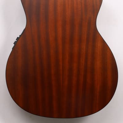 Agile Renaissance  Left Handed 8 String Fan Fret Acoustic Guitar 82730 RN EQ NA image 3