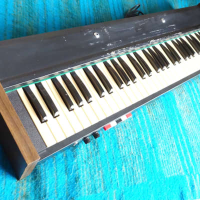 Hillwood エレクトリックピアノC-1A ヴィンテージ 美品です。 Hillwood エレクトリックピアノC-1A ヴィンテージ 美品です
