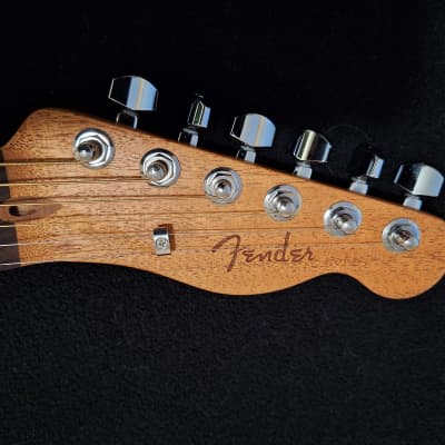 Fender Acoustasonic Player Telecaster 2022 - Butterscotch Blonde w/ case image 10