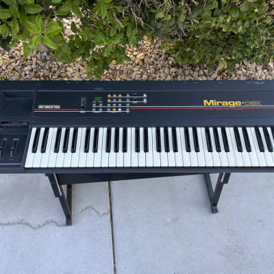 Vintage Ensoniq Mirage DSK-1 Digital Sampling Keyboard (red stripe) 1986 - Black