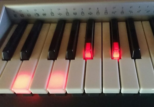 Casio LK 45 Lighted Keyboard Piano w Stand AC Adapter
