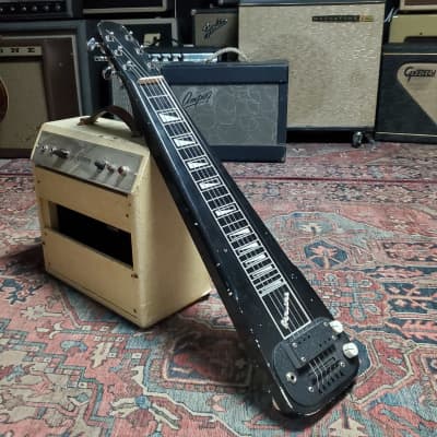Airline Lap Steel by Valco 1961 - Vintage Grovers image 10