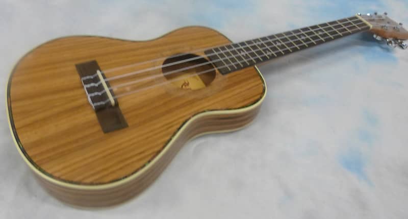 Rubin RT-102 ALL ZEBRAWOOD THIN BODY 26″ TENOR ACOUSTIC