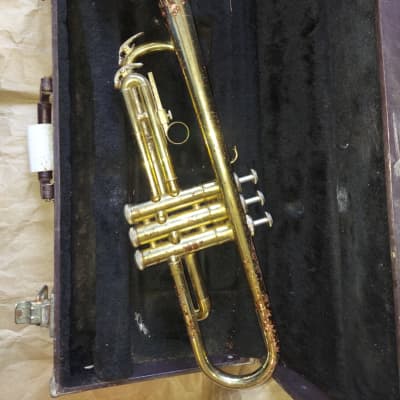 Yamaha YTR-2320 Trumpet, Japan, fair physical condition, good playing condition image 7