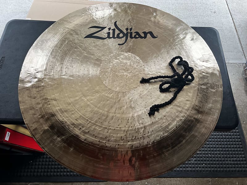 Zildjian 40" Wind Gong  - Black Logo image 1