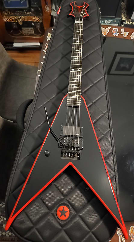 ギター B.C Rich JRV ICON JRVRBO B.C. Rich JRV Icon Electric Guitar Black Red Ebony Fretboard