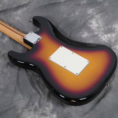 2009 Fender Stratocaster Floyd Rose Tremolo SSH Pickups MIM - Sunburst image 12
