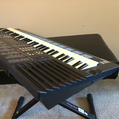 SHELLY　YAMAHA PortaSound PSS−680 Yamaha PortaSound PSS-680 Stereo PCM Rhythm MIDI FM Bank