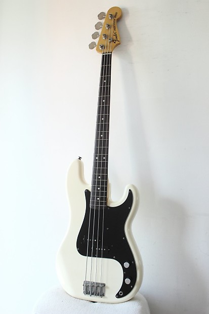 ベース Fender Japan Precision Bass PB70-70US Fender PB-70 Precision Bass Reissue MIJ | Reverb Canada