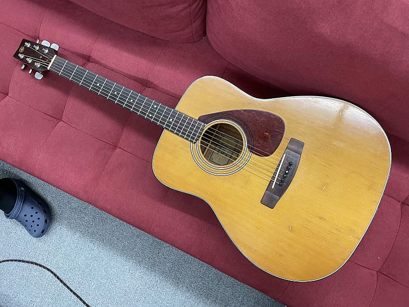 Yamaha FG-200 Jumbo Dreadnought Natural | Reverb