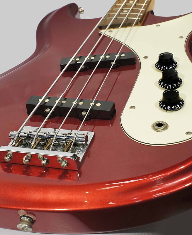 Aria Diamond DMB-380 MosriteDMB-380 Mosrite style bass | Reverb