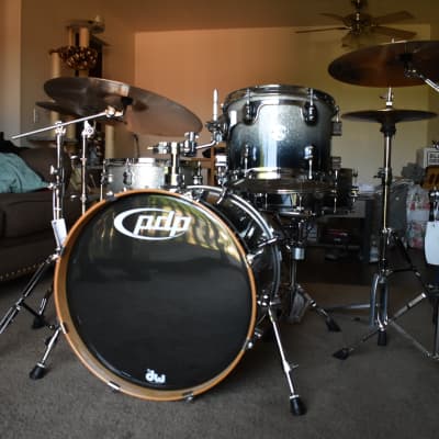 PDP Concept Maple Complete Drumset (with Hardware & Cymbals) image 2