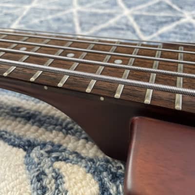 Hohner B2A V 5-String Headless Active Bass - Wood - Steinberger