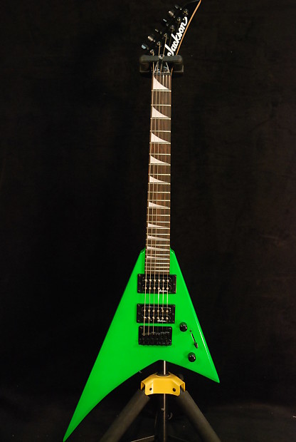 【新品】Jackson Minion JS1X Neon Green ケース付 Jackson JS Series RR Minion JS1X - Neon Green - 885978956746