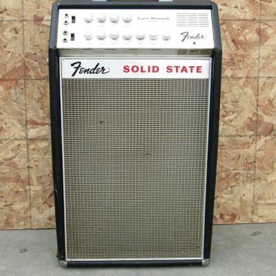 Fender Twin Reverb SR2100 Solid State Amp image 2