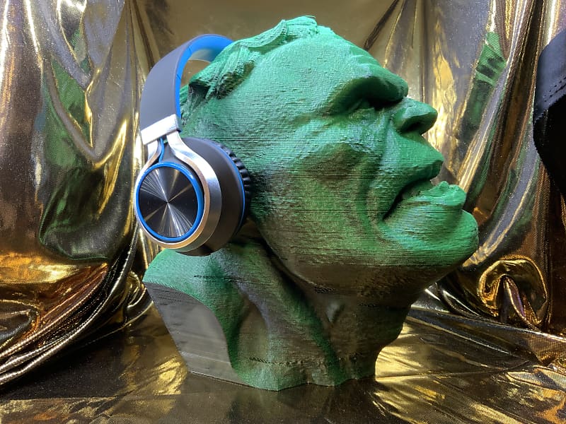 The Hulk Headphone Stand Incredible Immortal Marvel Comic Superhero Headset Rack Avengers Hero